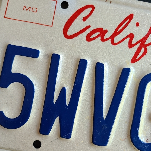 🌴🌴🌴California License Plate - Picture 2 of 3